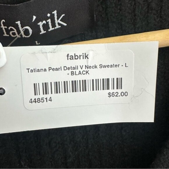 fab'rik Black V-Neck Sweater with Studded Embellishments nwt size Large - Picture 9 of 12